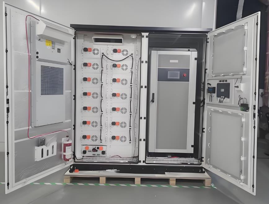 電池儲能箱和蓄電池有什麽區别